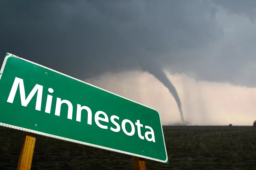 CAUGHT ON CAMERA! Tornado Drops in Southeast Minnesota Monday