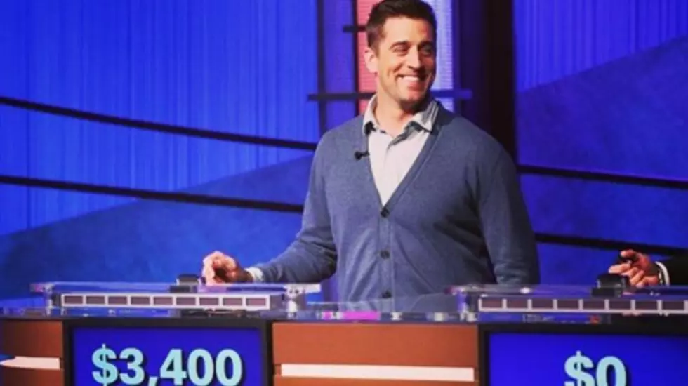 Aaron Rodgers Competes on Celebrity Edition of &#8216;Jeopardy!&#8217;