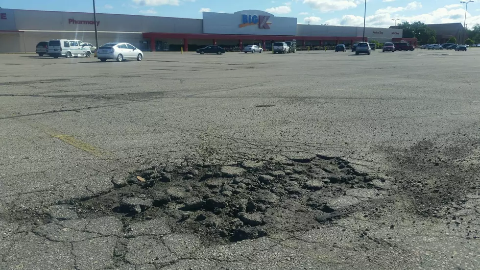 Southern Minnesota Pothole Art Is Real