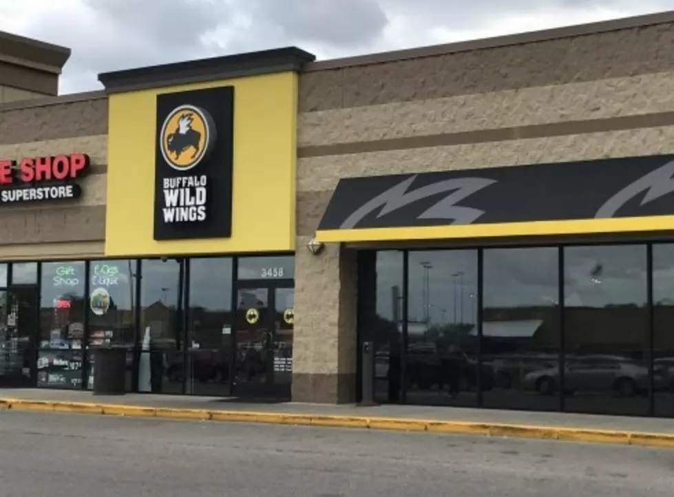 Free Buffalo Wild Wings for a Year? Yes Please!
