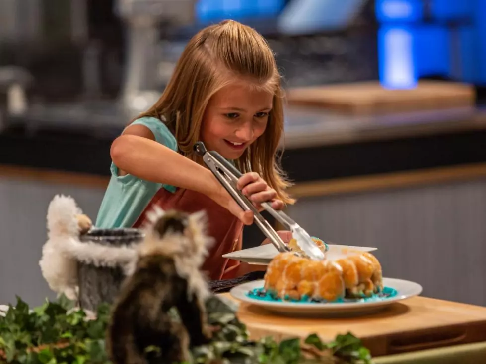 Minnesota Kid Wins Food Networks’ Kids Baking Championship