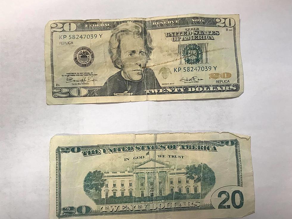 Can You Spot What’s Wrong With These $20 Bills?