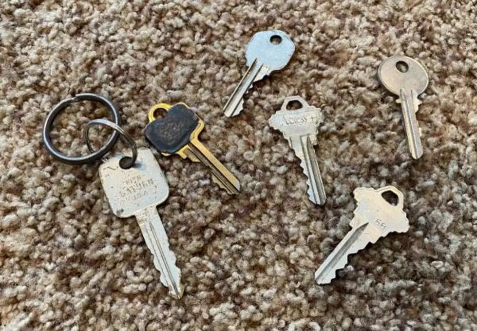 Mystery Keys Listed for Free on Rochester Craigslist