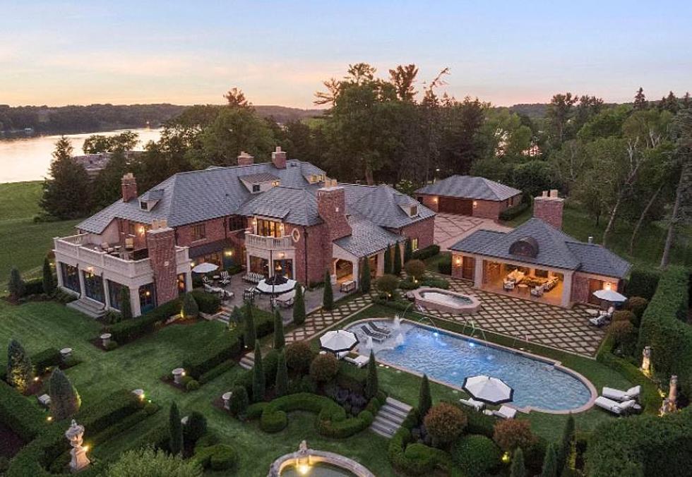 10 Jaw-Dropping Homes in Minnesota Going for Over $4.9 Million