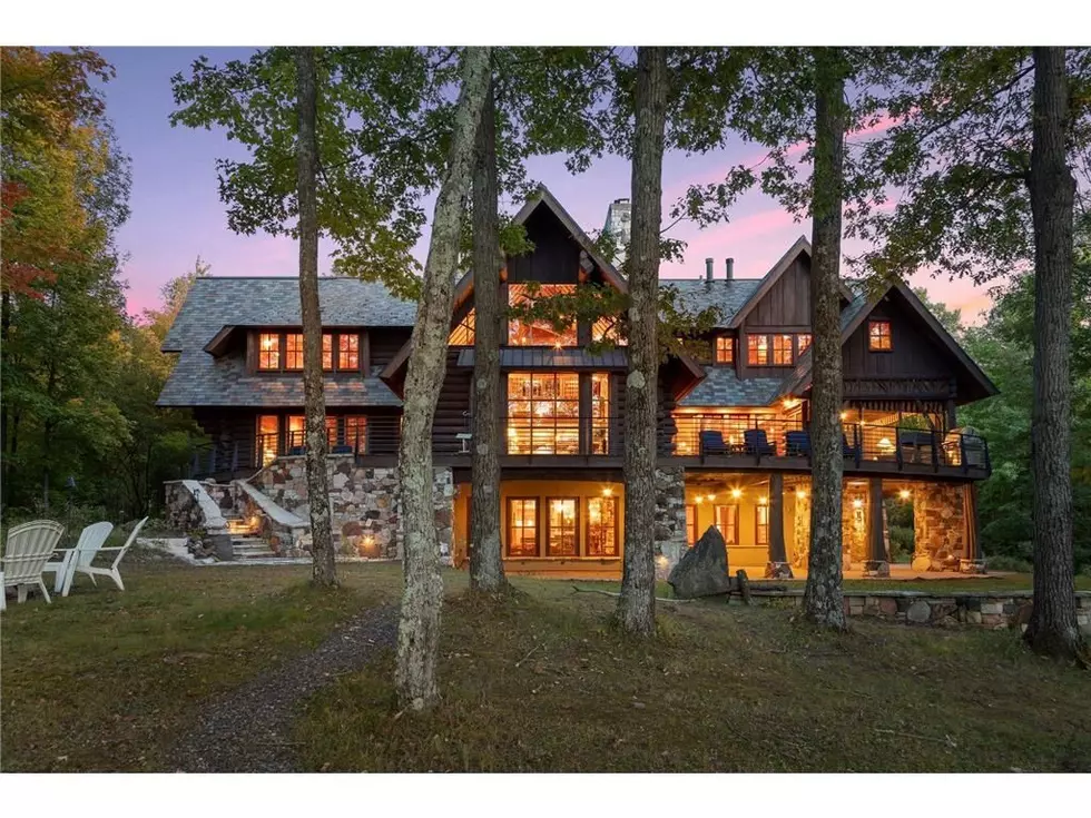 38 Guests Can Spend The Night In This Wisconsin Cabin and it&#8217;s For Sale