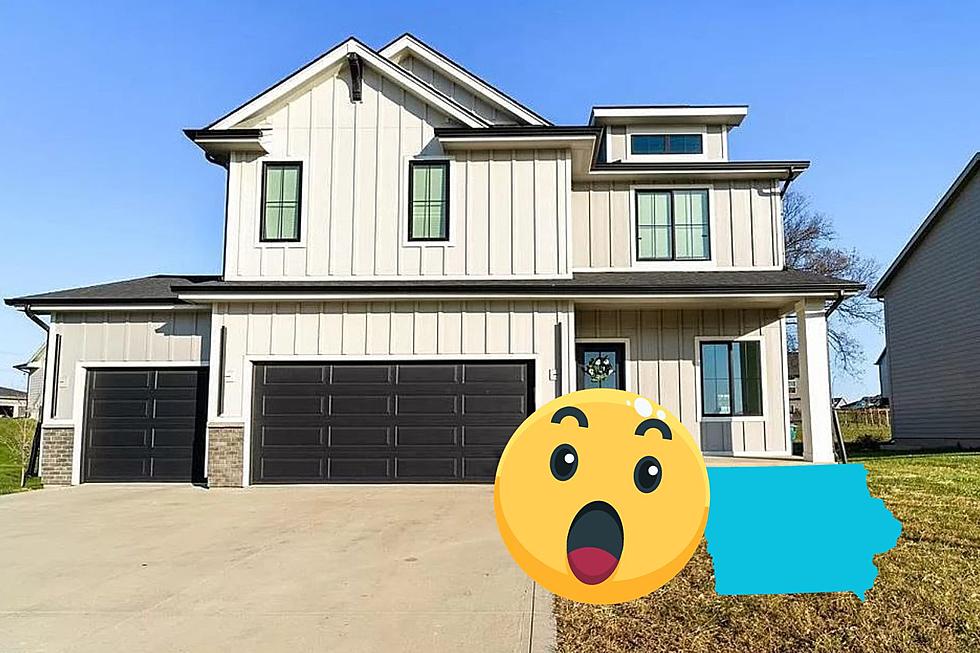 Iowa Home for Sale Has Some Crazy Amenities and a Garage Like You’ve Never Seen