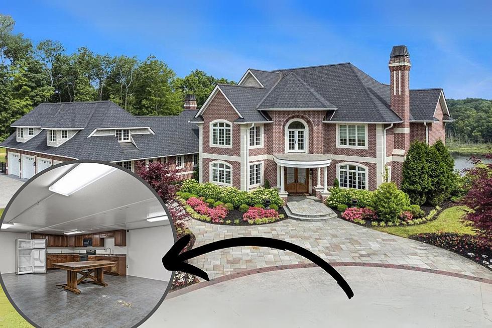 Midwest Mansion for Sale with Massive Hidden Bunker (PICTURES)