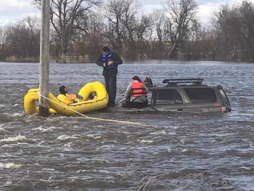 Two Minnesotans Rescued From Flooding After Ignoring Road Closed Sign