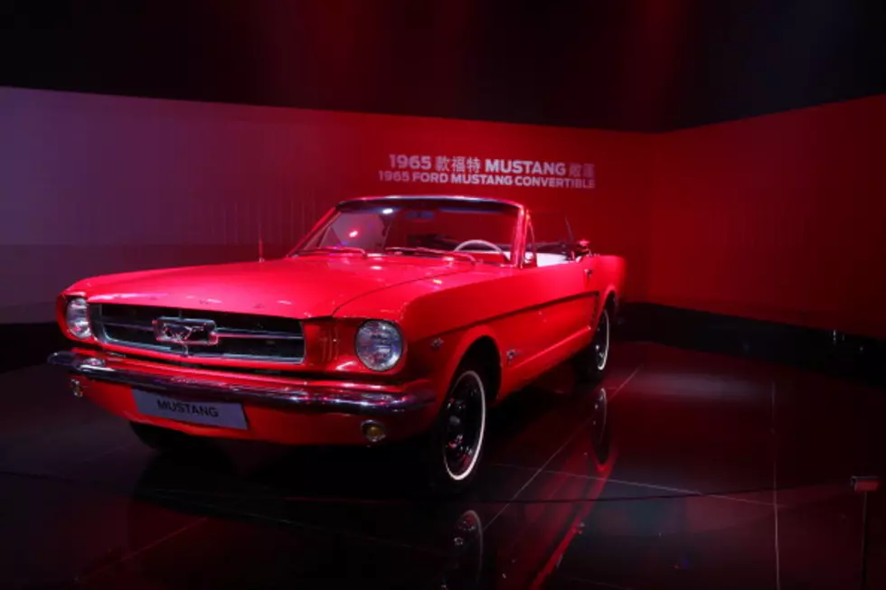 Minnesota Couple Reunited with ’65 Mustang For Their 50th Anniversary