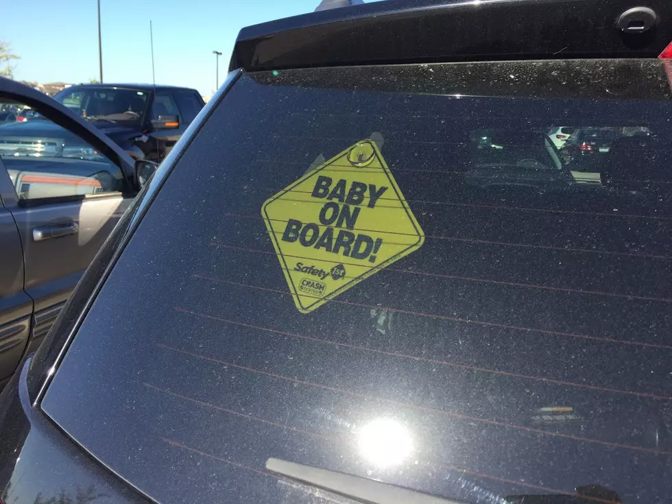 What’s Up With These Signs On Your Cars, Minnesota?