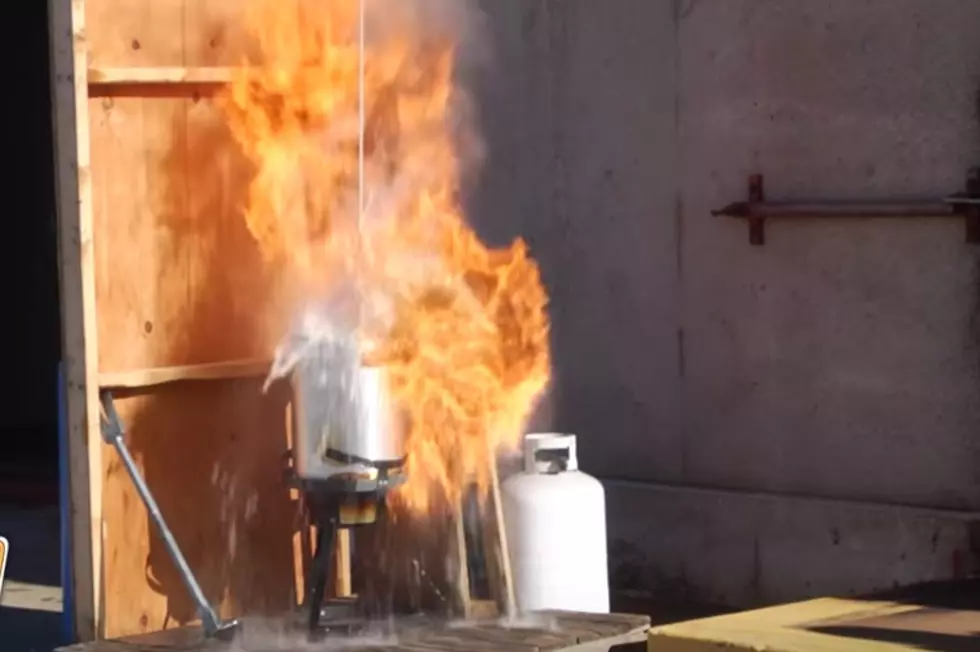 [WATCH] Minnesota Fire Marshal Shows How Not to Cook a Turkey