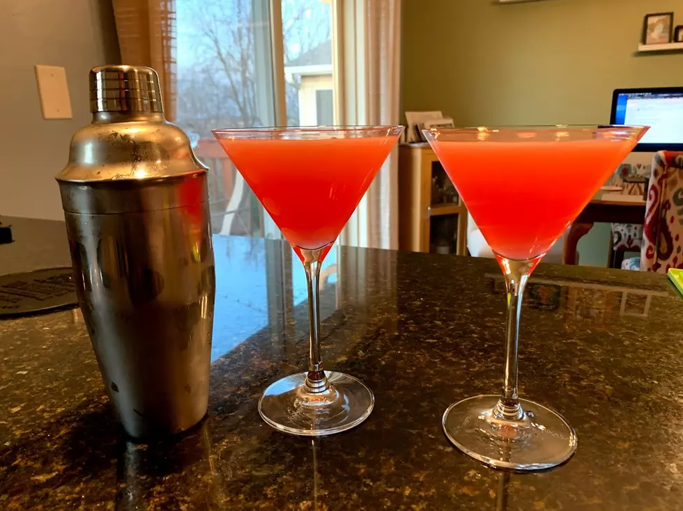 Try the Perfect Minnesota Quarantine Cocktail: The Cosmopolitan