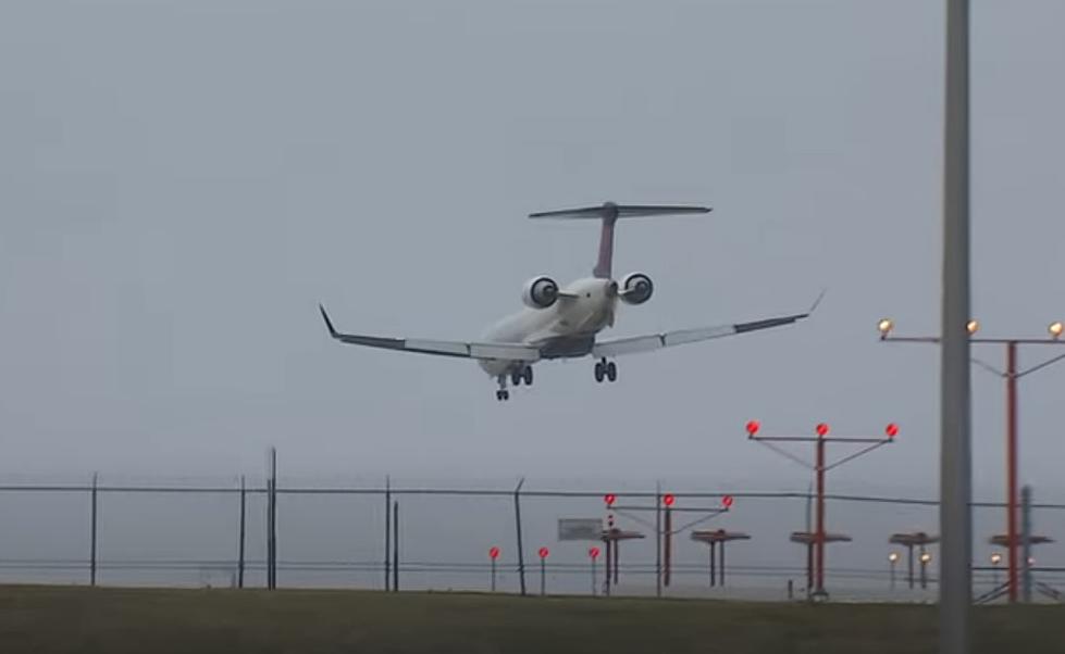 Watch These Planes Land During Massive Windy Conditions in Minnesota