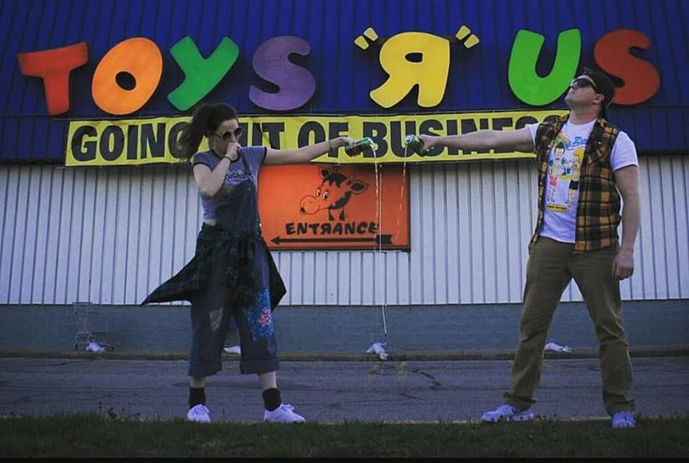 Last Day of Evansville’s Toys R US (VIDEO)