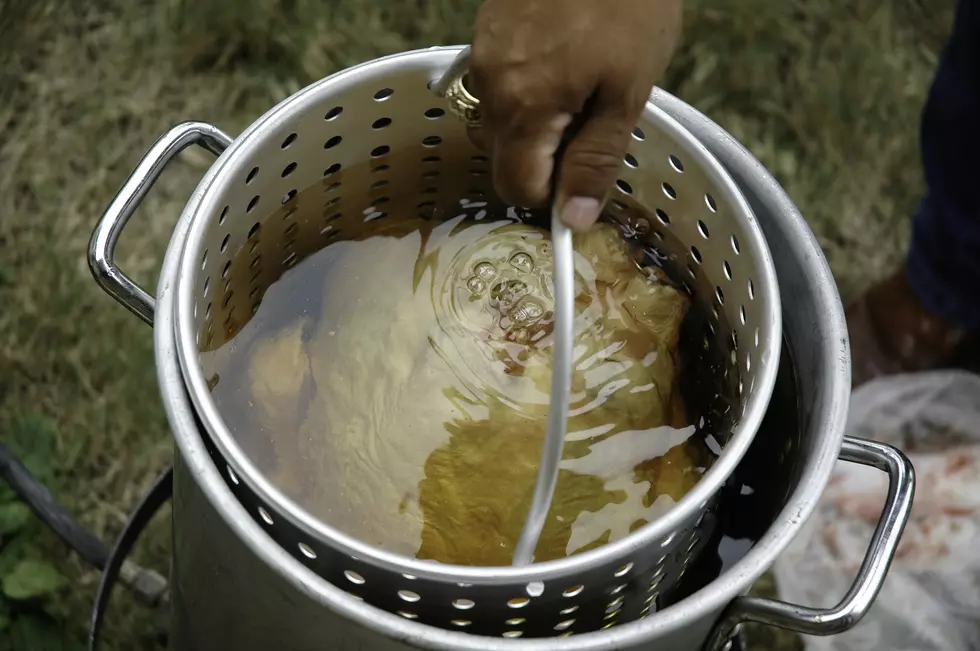 Watch This First Before You Deep Fry Your Thanksgiving Turkey