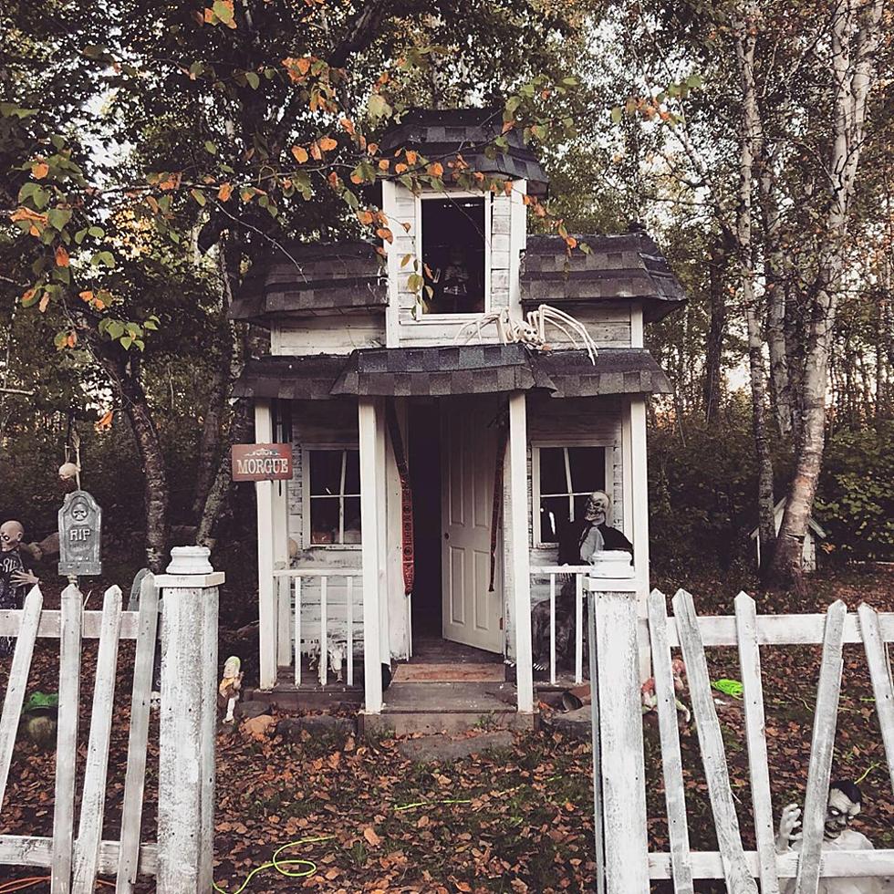Dad Builds Most Epic Haunted Playhouse for His Kids