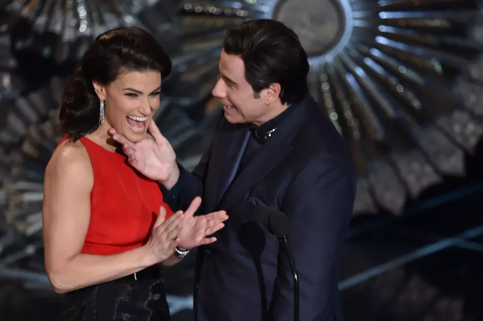John Travolta Finally Explains Why He Screwed Up Idina Menzel’s Name [VIDEO]