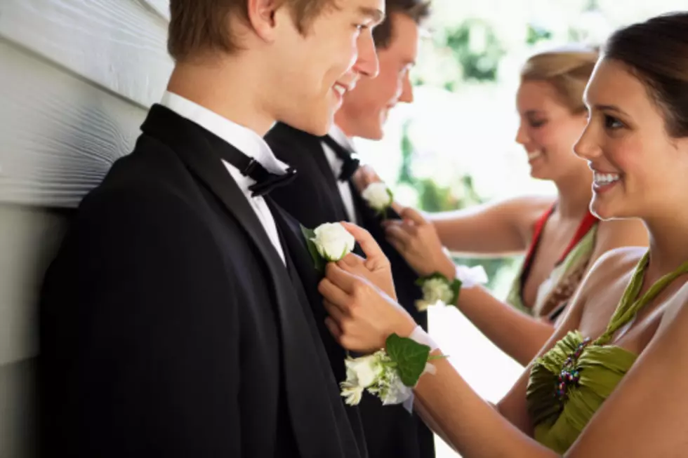 You Won&#8217;t Believe How Much the Average Teen is Spending on Prom This Year