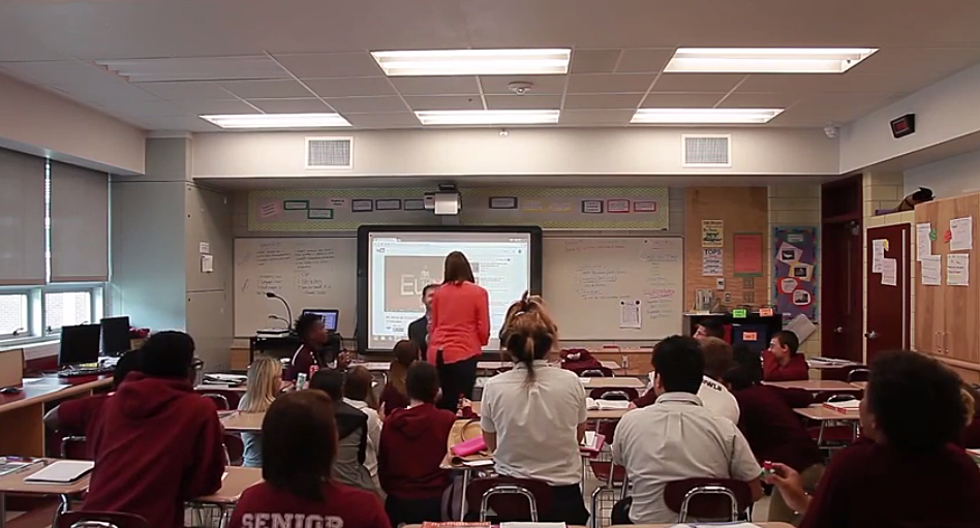 Two High School Teachers Get Engaged With Help From Students [VIDEO]