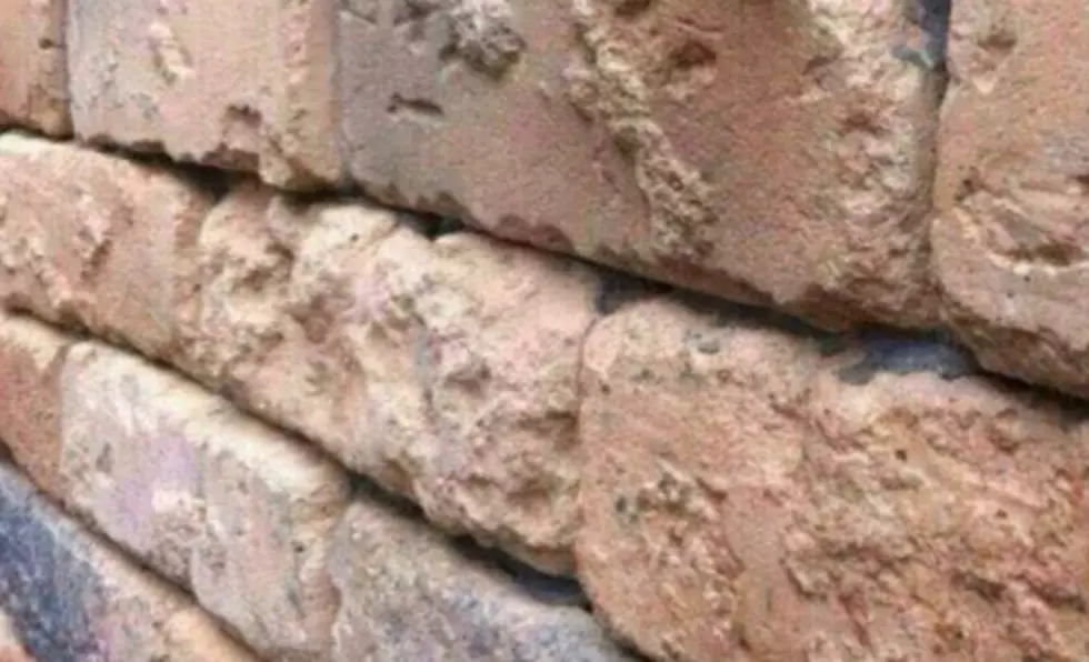 This Brick Wall Optical Illusion Will Drive You Nuts