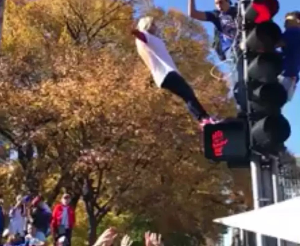 Watch This Hilariously Painful Cubs Parade Trust Fall Fail