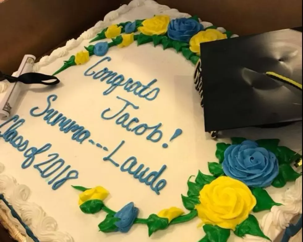 Bakery Needed to Replace Censored ‘Summa Cum Laude’ Graduation Cake