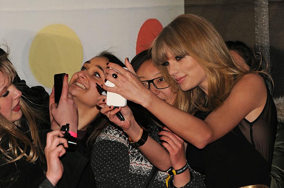 Insane Taylor Swift Fan Leaks Secret Chicago Event