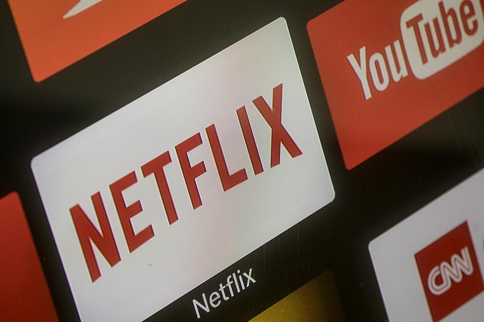 Netflix is Hiring People to Work From Home – Get to it!