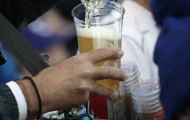 &#8216;Beer Button&#8217; Provides Beer Delivery at Milwaukee Bucks Games