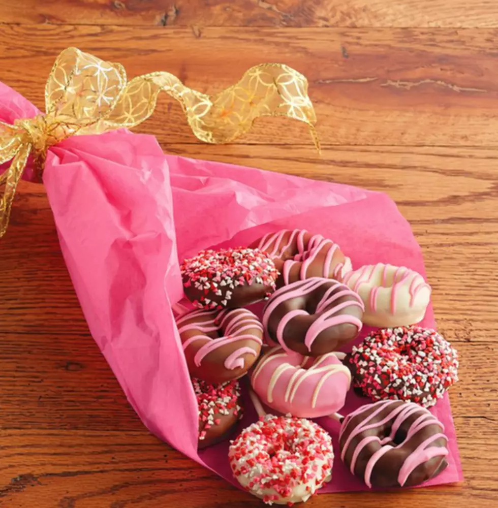 Skip The Flowers And Get a Donut Bouquet This Valentine's Day 