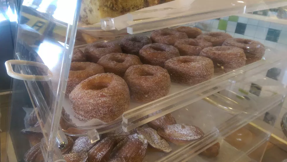Rockford Bakery is Offering 2-for-1 on Their Enormous Cronuts