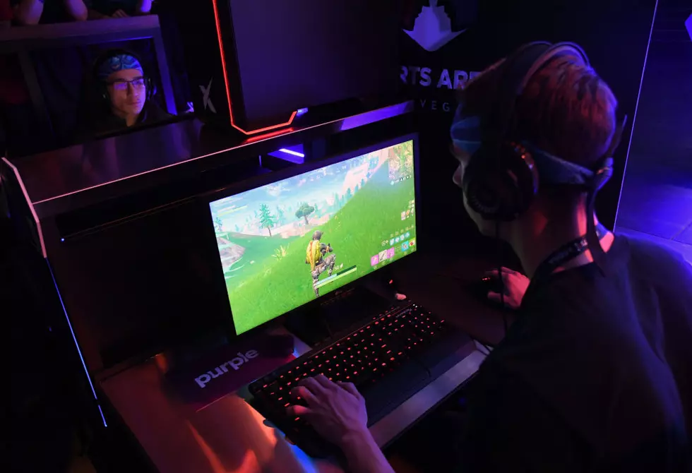 OMG! Get Paid $1,000 to Play Fortnite This Summer