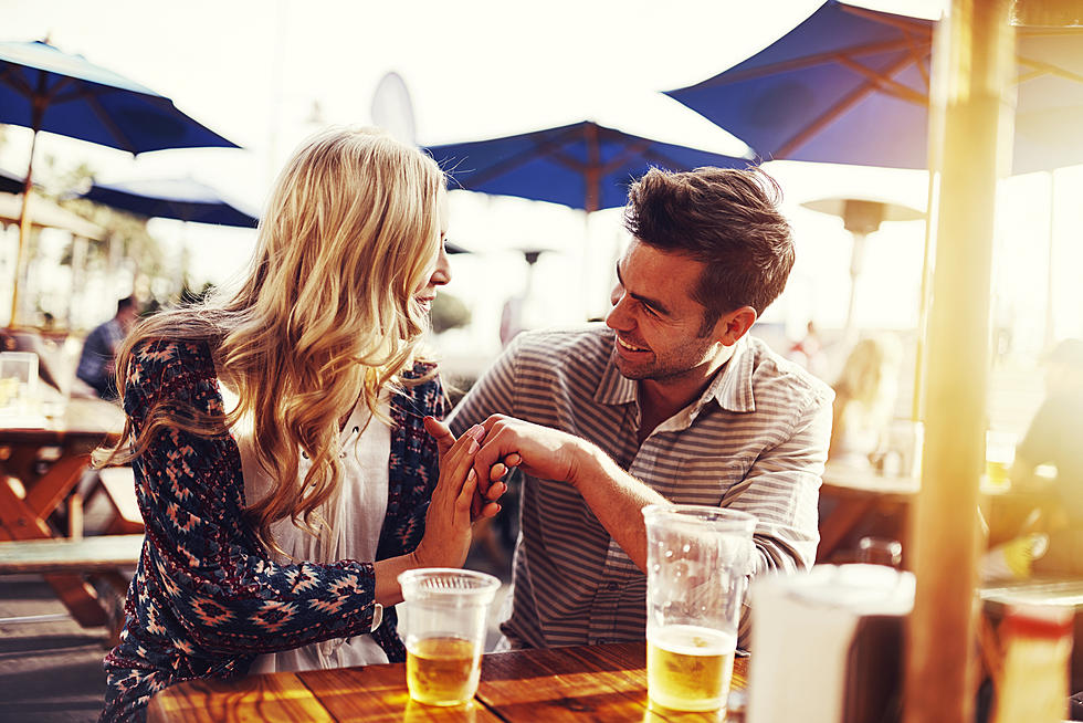 The Five Best Rockford Bars Perfect For First Date Drinks