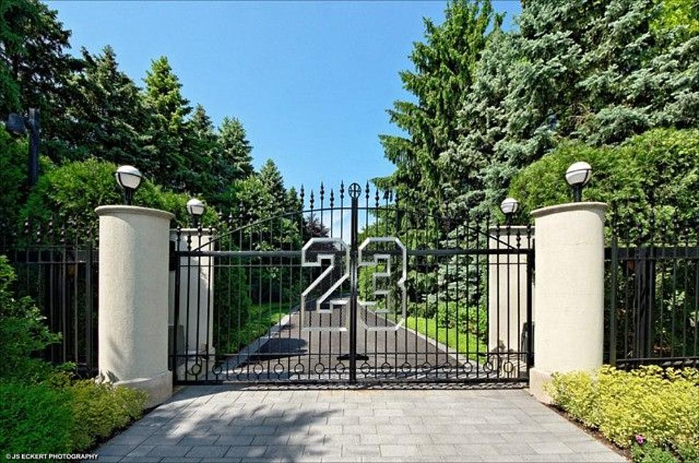 See Inside Michael Jordan’s $14 Million Highland Park Mansion