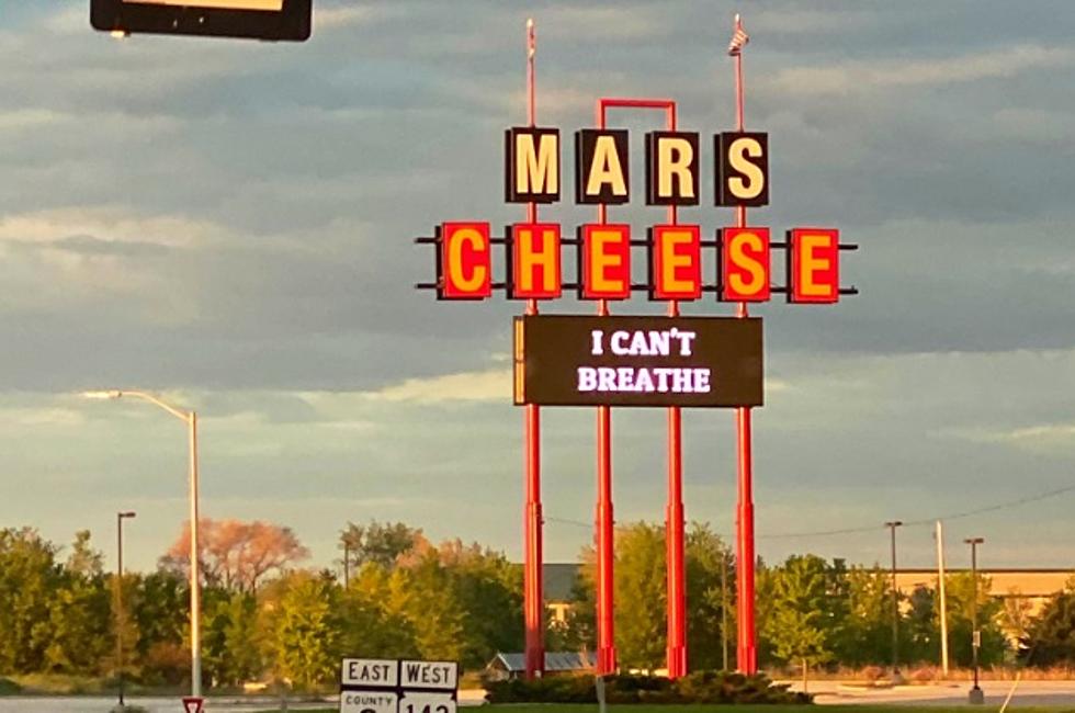 Wisconsin Meat & Cheese Shop ‘I Can’t Breathe’ Sign Goes Viral