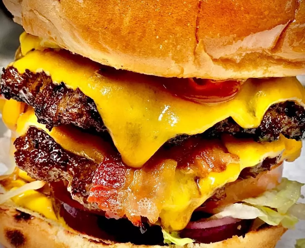 Rockford's 5 Best Places To Celebrate National Cheeseburger Day