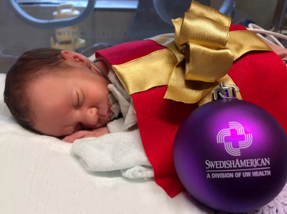 SwedishAmerican Shares Adorable Photos of NICU Christmas Miracles