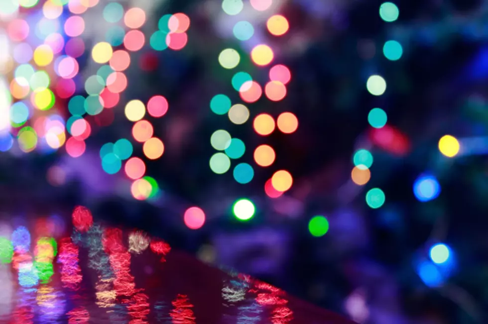 Drone Video of Chicago Christmas Lights is Truly Magical