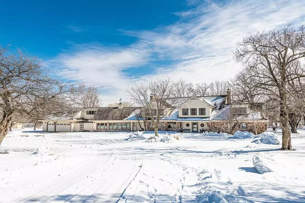 An Equestrian Estate Is Rockford’s Most Expensive Home For Sale
