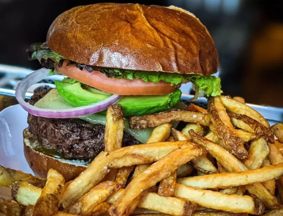 Illinois’ Tastiest Burger & Fries Combo Is Close To Rockford