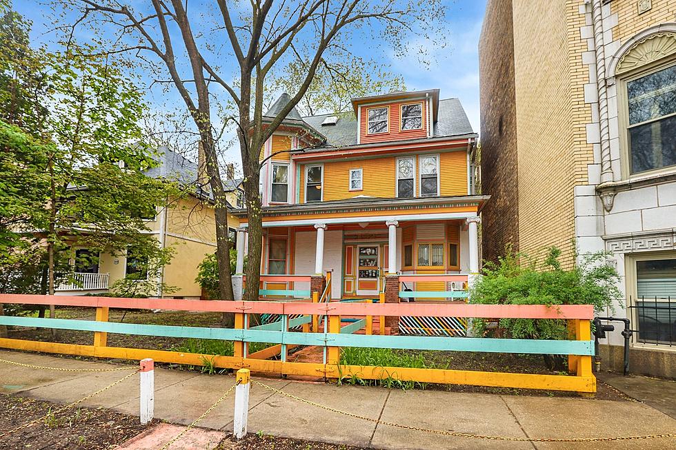 LOOK: Pastel Illinois Home Will Magically Transform You Into &#8216;Candyland&#8217; Game