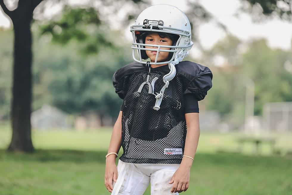 Illinois Doc’s Honest Advice on When Kids Should Play Tackle Football