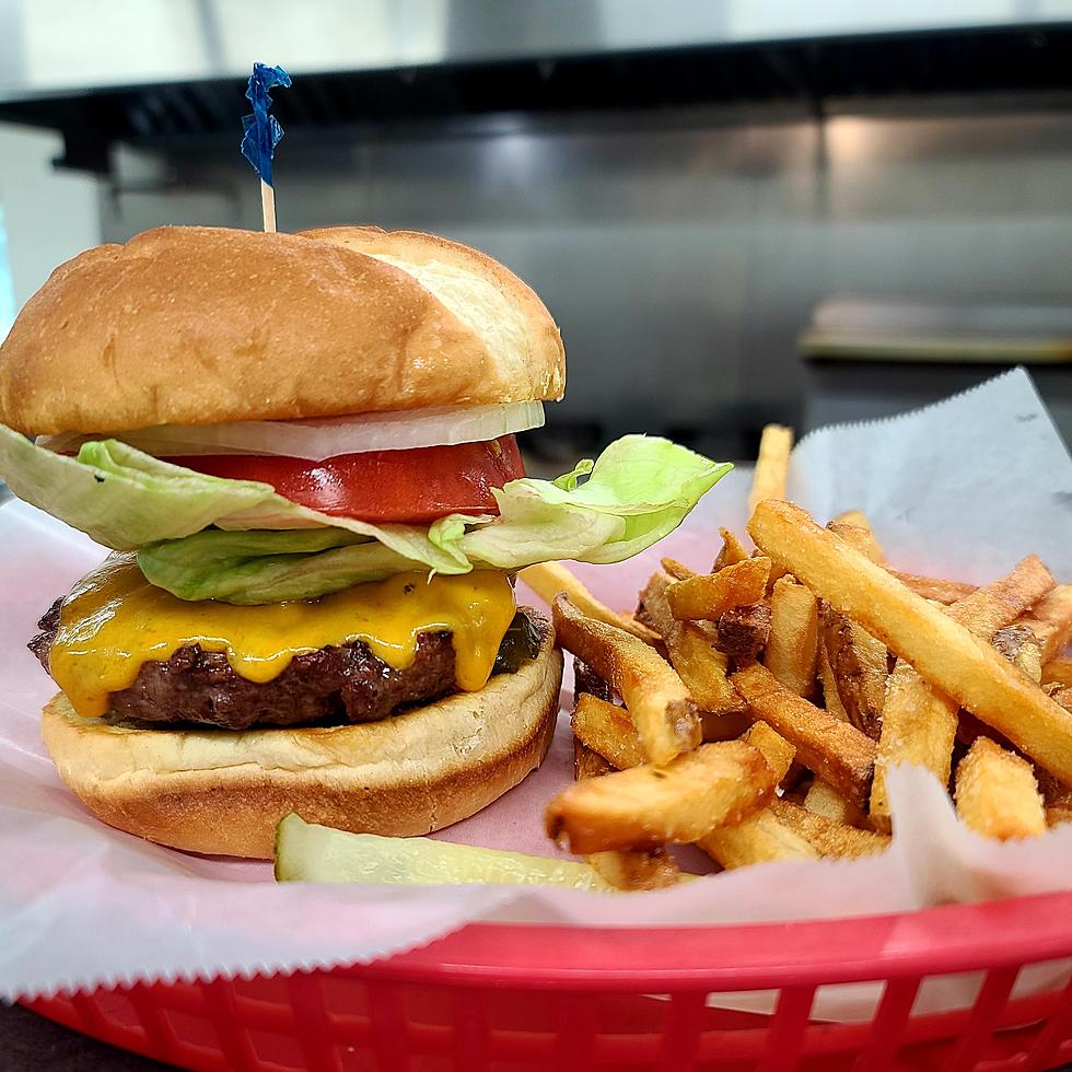 Tiny Illinois Eatery Named One of ‘America’s Best Hidden Gems’