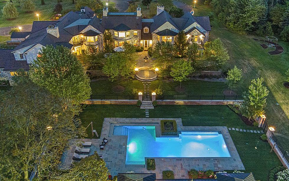 Wisconsin Mansion is $5 Million Dollars of Unbelievable Luxury