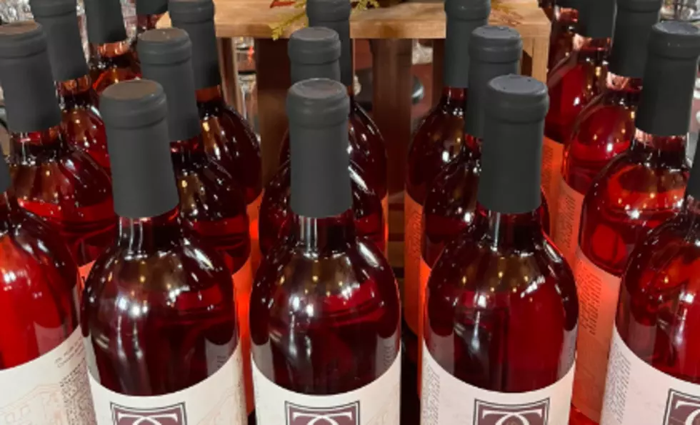 Fall is Going Strong with Illinois Winery’s Perfect Fall Blend