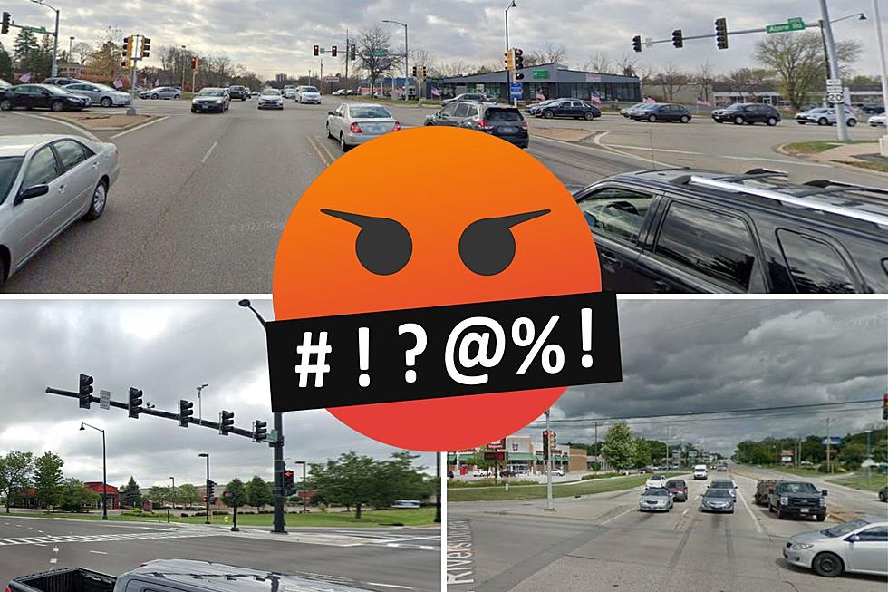 Is This Illinois Intersection Home to America’s Longest Red Light?