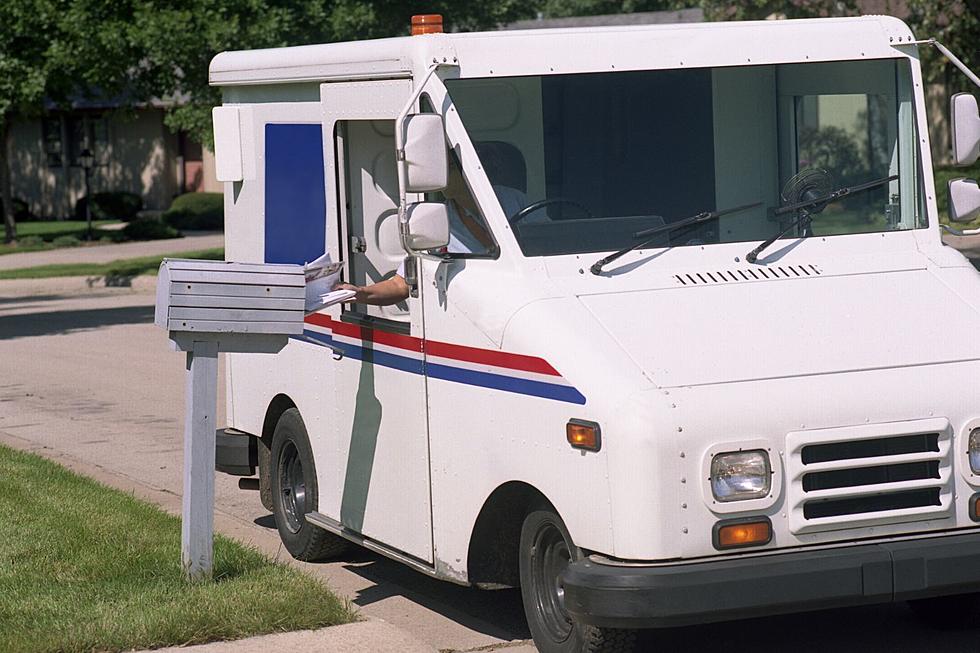 2 Things Illinois Residents Should Do For Postal Carriers in This Heat