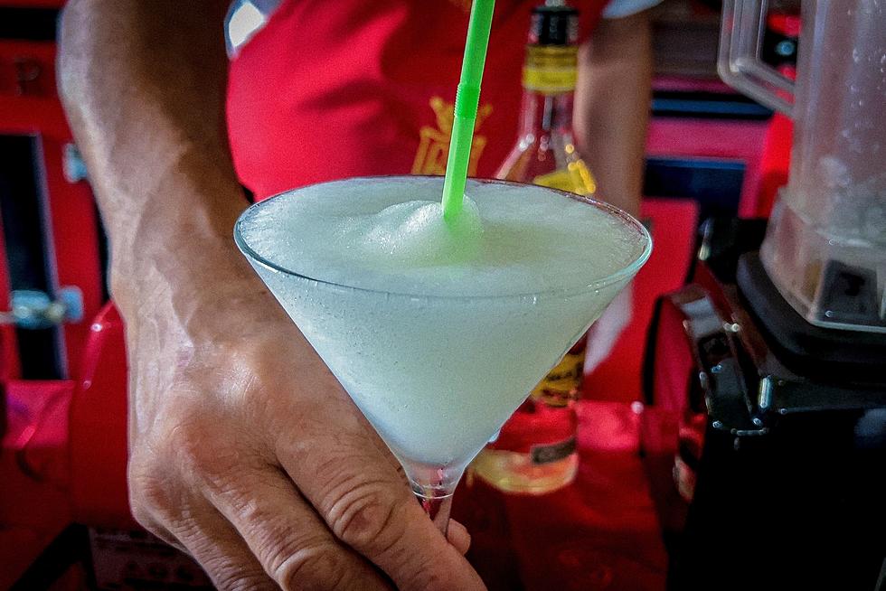 Refreshing Downtown: The Arrival of Rockford’s First Daiquiri Lounge