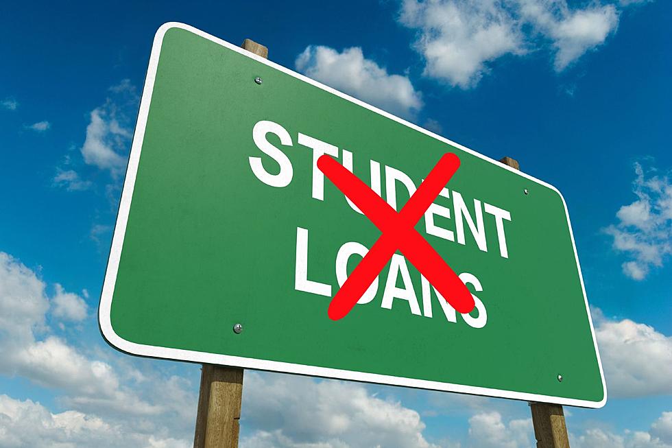 Colleges Are Switching To ‘No-Loan’ Policies Including One In Illinois