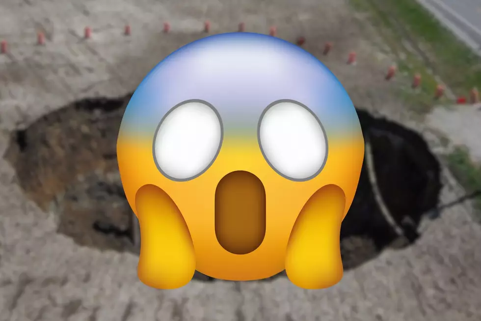 9 Hilarious Comments About Latest Scary Sinkhole In Illinois